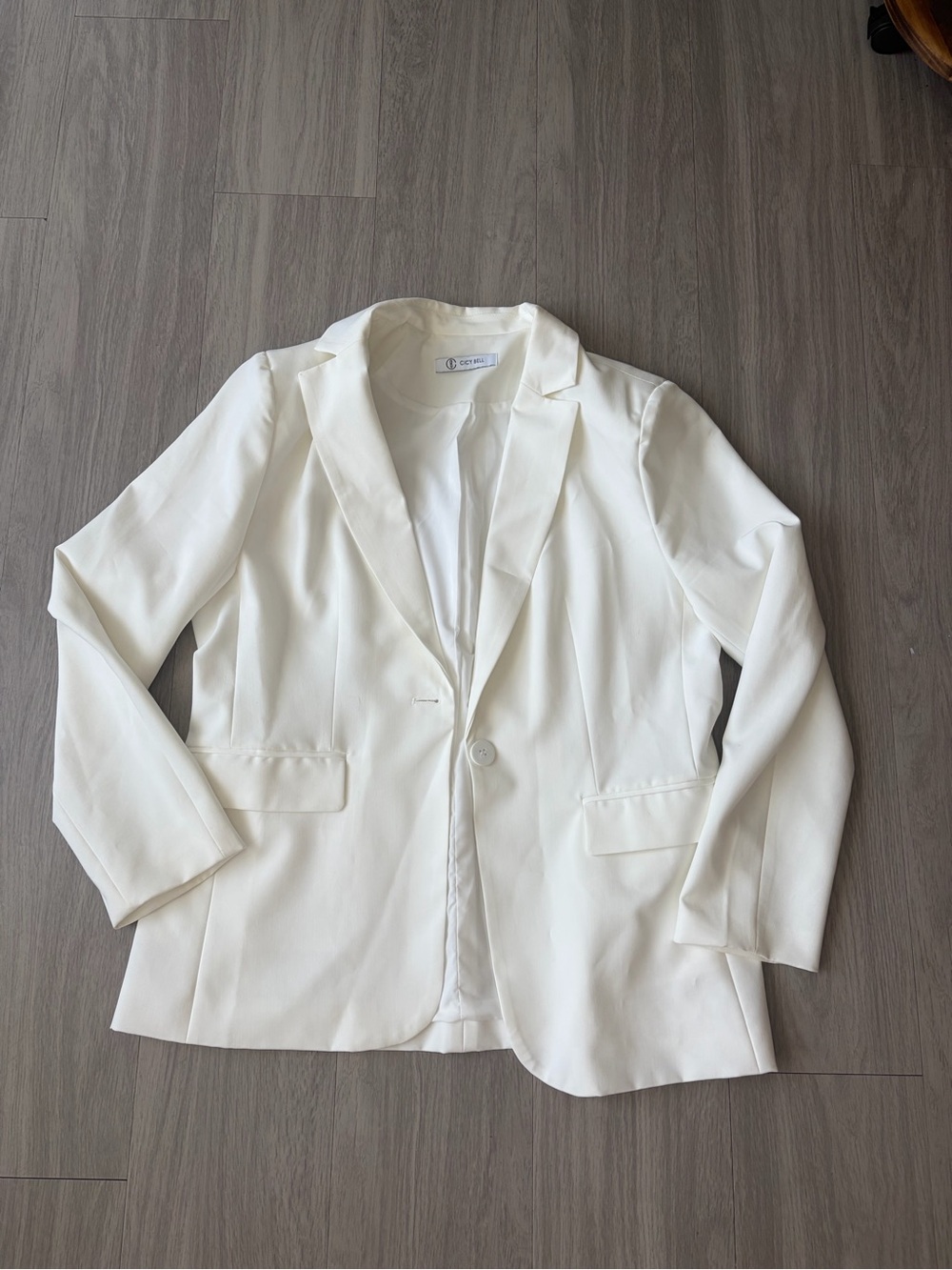 City Chic Ivory Single-Button Blazer